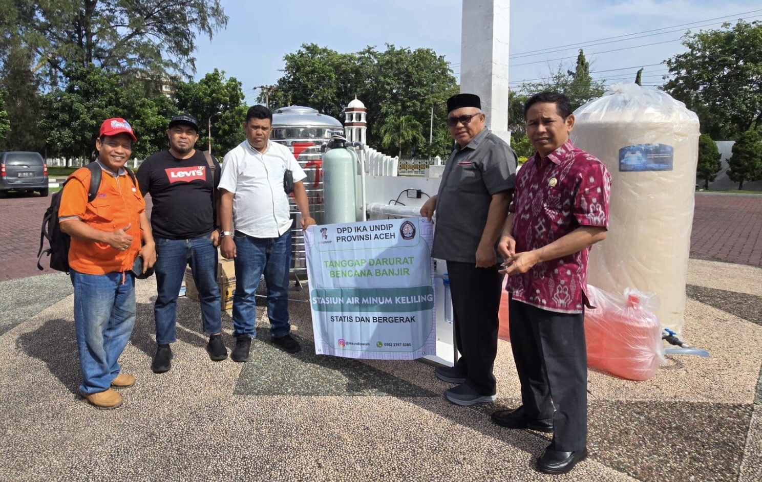 b3aca3c6-d8bf-4487-b757-900697ef4c3d